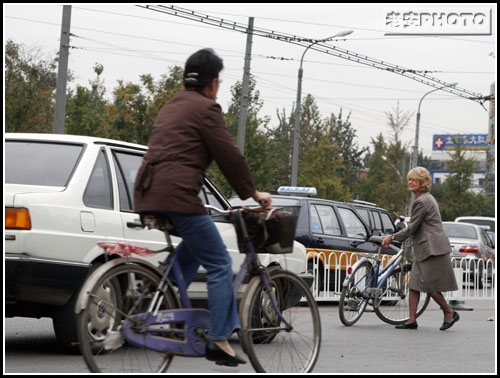 Bicycle Of Foreign Woman 61